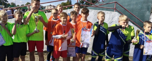 Dąbie Górą w Drużynowych Biegach Przełajowych!