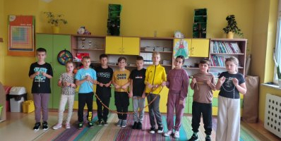 „Milion dzieci modli się na różańcu”