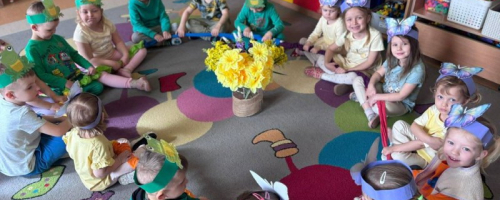 Przedszkolaki witają Panią Wiosnę